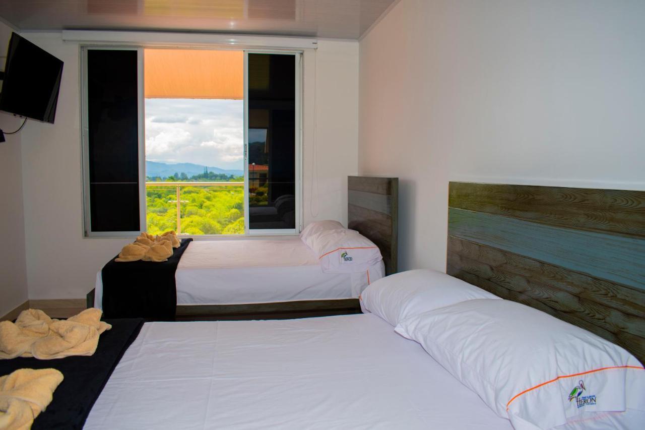 Finca Hotel Heron กิมบายา ภายนอก รูปภาพ
