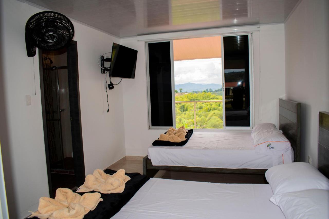 Finca Hotel Heron กิมบายา ภายนอก รูปภาพ