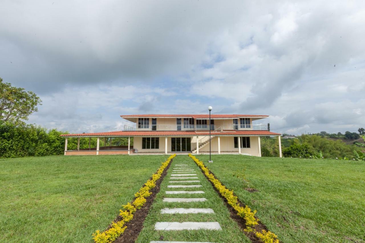 Finca Hotel Heron กิมบายา ภายนอก รูปภาพ