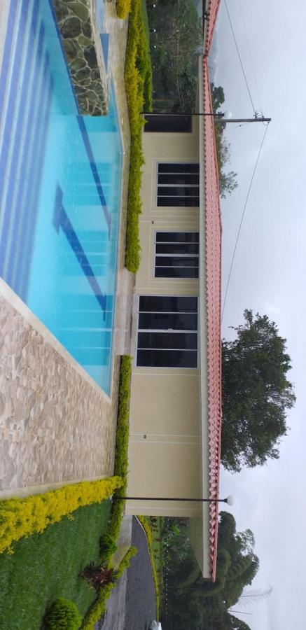 Finca Hotel Heron กิมบายา ภายนอก รูปภาพ